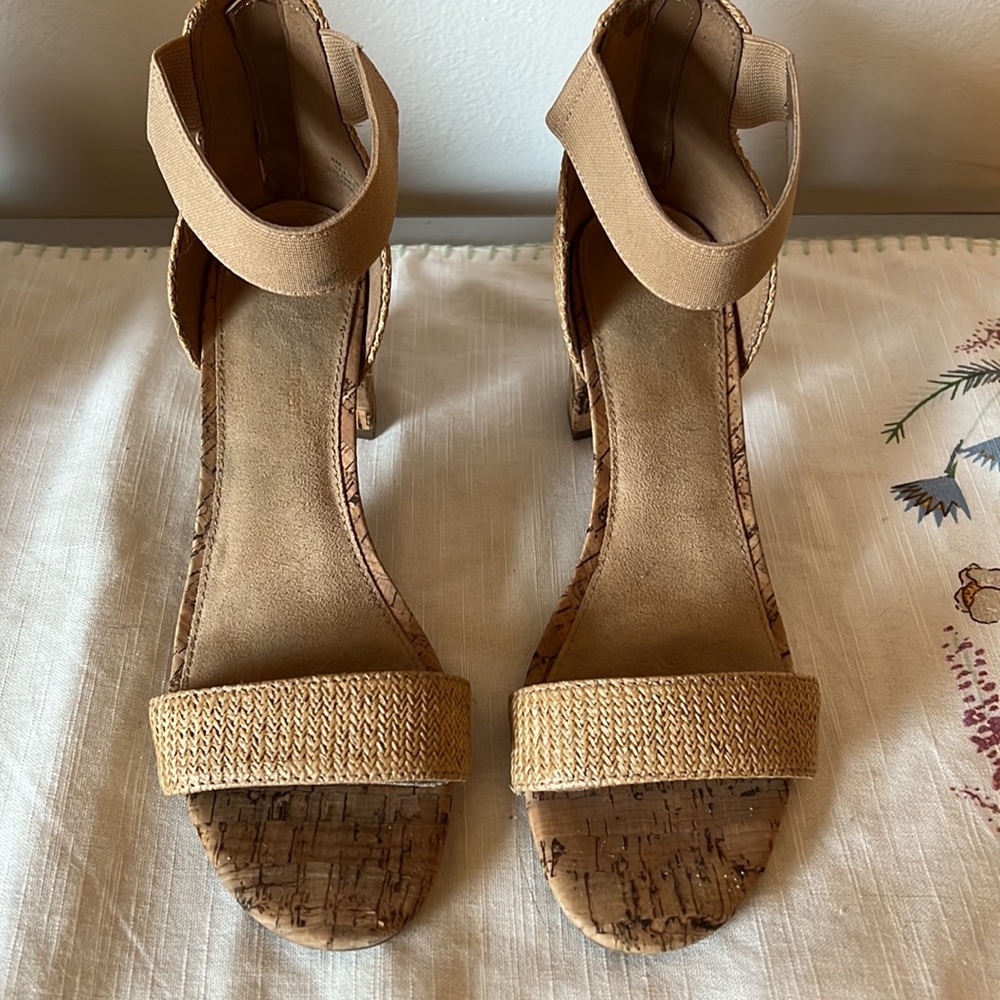 Spring sandals - Picture 3 of 6